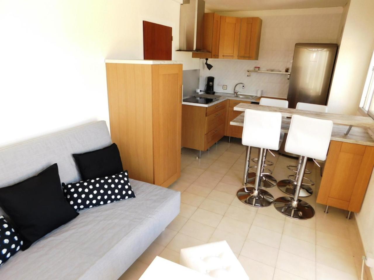 Gmid Immo Apartamento Lorena Roses Exterior photo