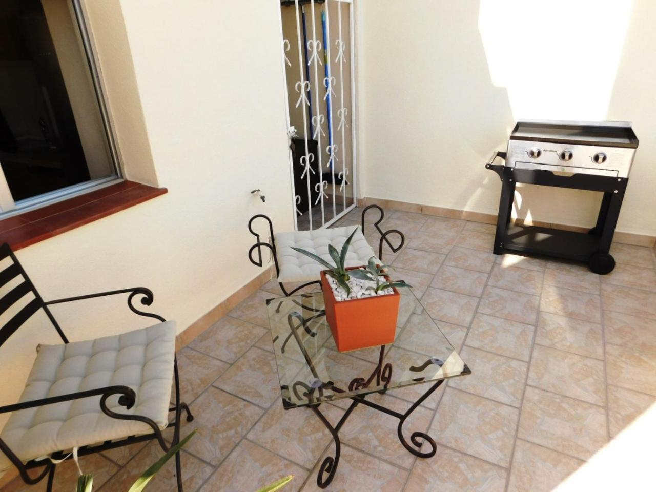 Gmid Immo Apartamento Lorena Roses Exterior photo